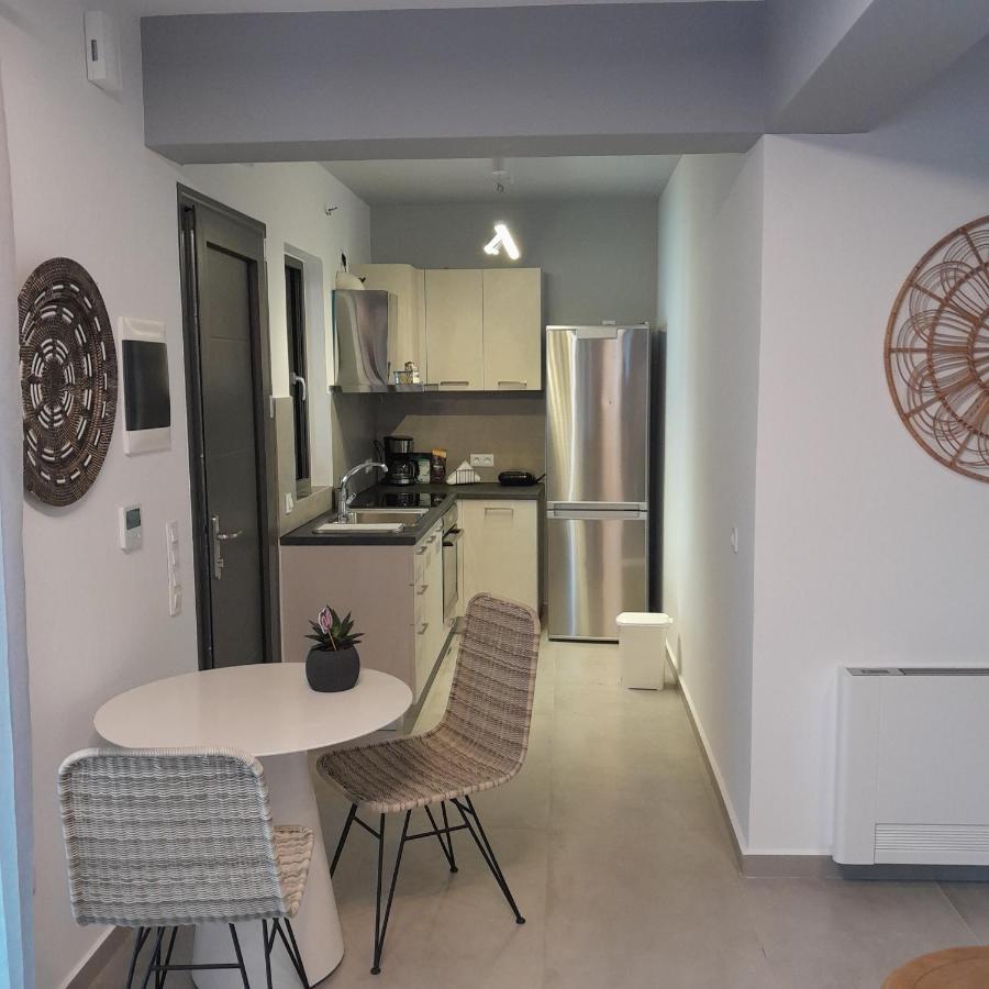 Brand New Flat Near De Bosset Bridge, Argostoli Apartment Exterior foto