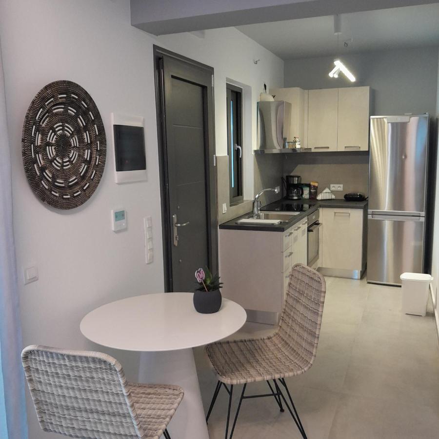 Brand New Flat Near De Bosset Bridge, Argostoli Apartment Exterior foto