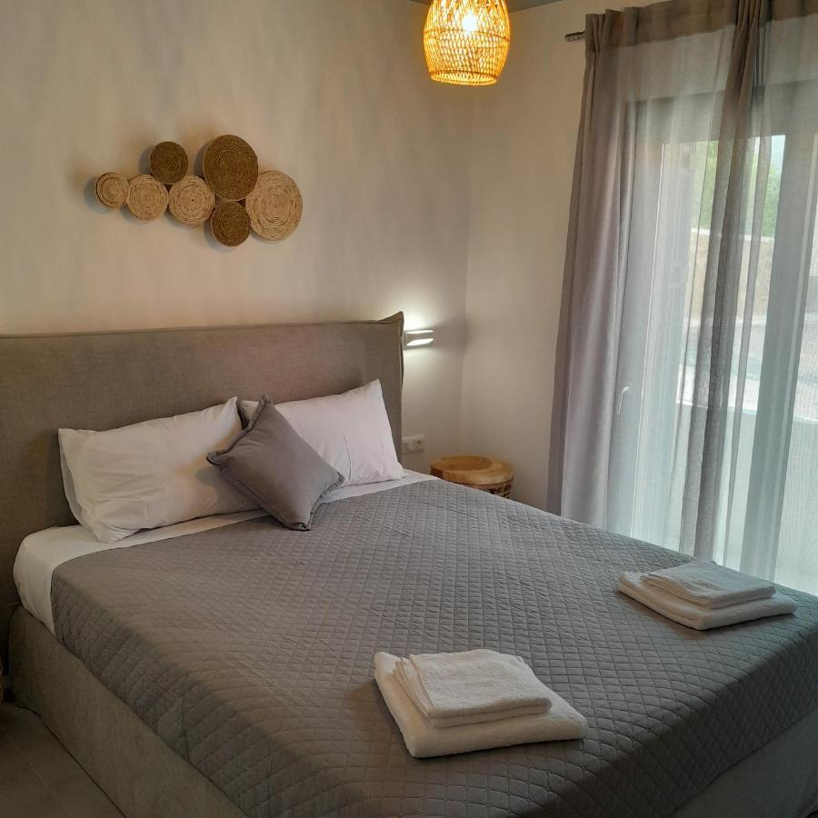 Brand New Flat Near De Bosset Bridge, Argostoli Apartment Exterior foto